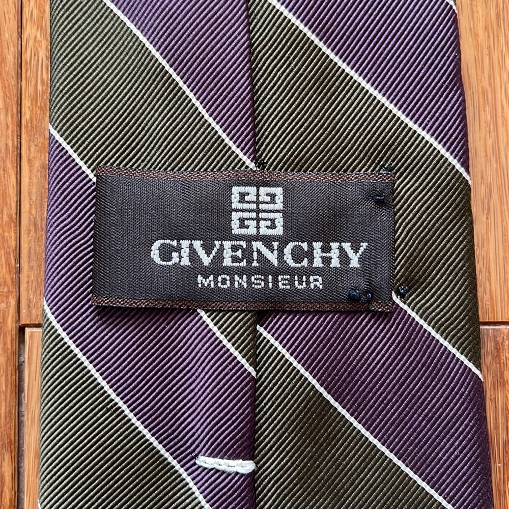 Givenchy Monsieur Men’s Silk Blend Striped Tie